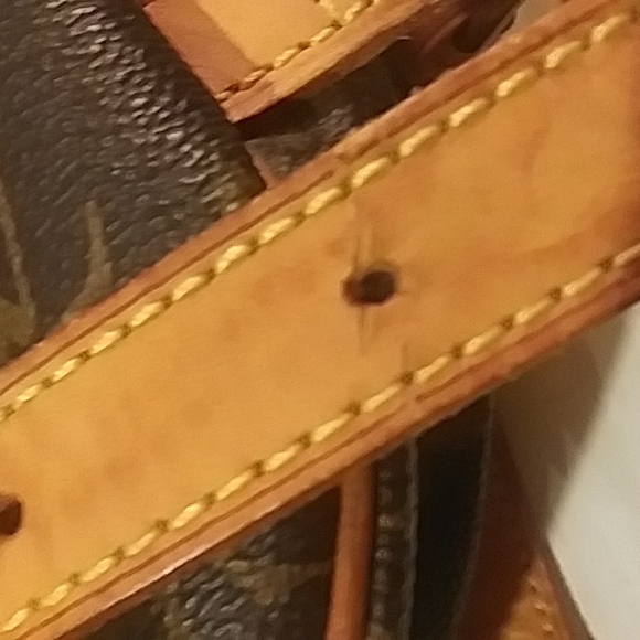Authentic louis vuitton bag - Picture 15 of 16